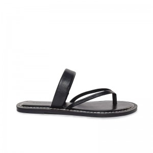 Black Women Bernardo Leia Thong Flat Sandals | SED7487AR