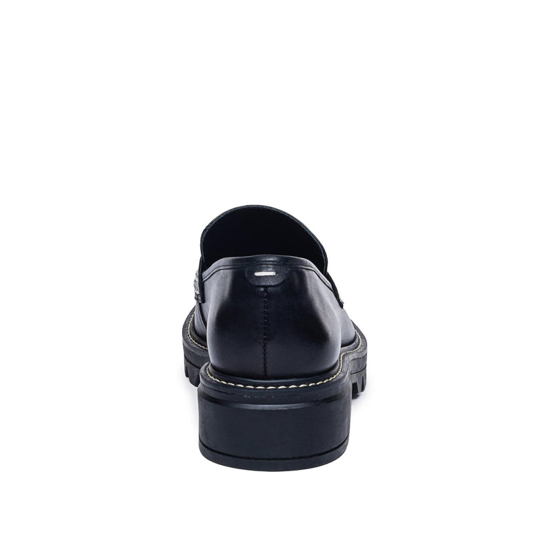 Black Women Bernardo Chandler Lug-Sole Loafers | XPW5920UJ