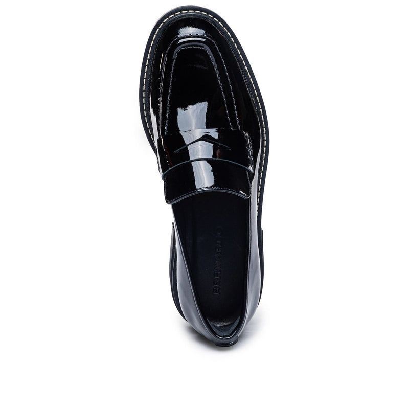 Black Women Bernardo Chandler Lug-Sole Loafers | GAS5842VG