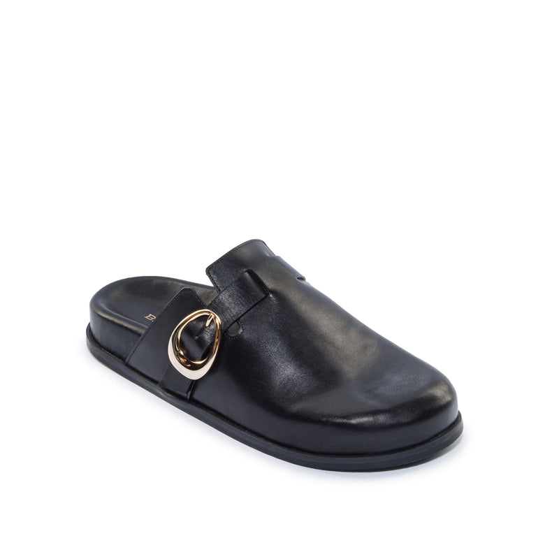 Black Women Bernardo Easton Slip On Clogs | UAV4754DD