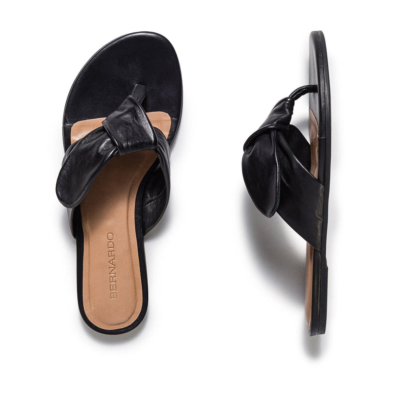 Black Women Bernardo Harmony Thong Slide Sandals | HRH262US