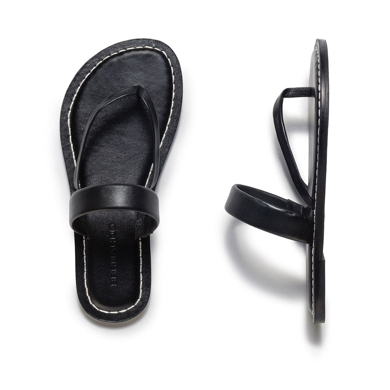 Black Women Bernardo Leia Thong Flat Sandals | SED7487AR