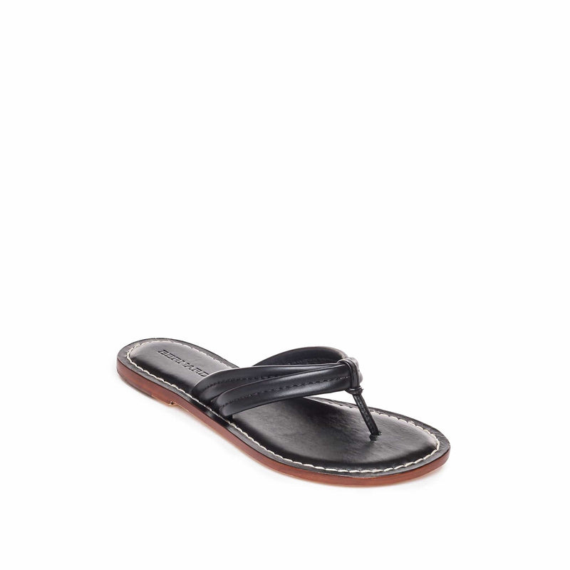 Black Women Bernardo Miami Thong Slide Sandals | MFE1002MN