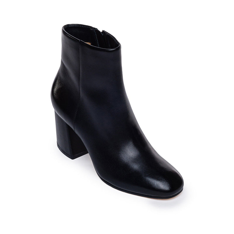 Black Women Bernardo Nola Ankle Boots | MPL1884WG