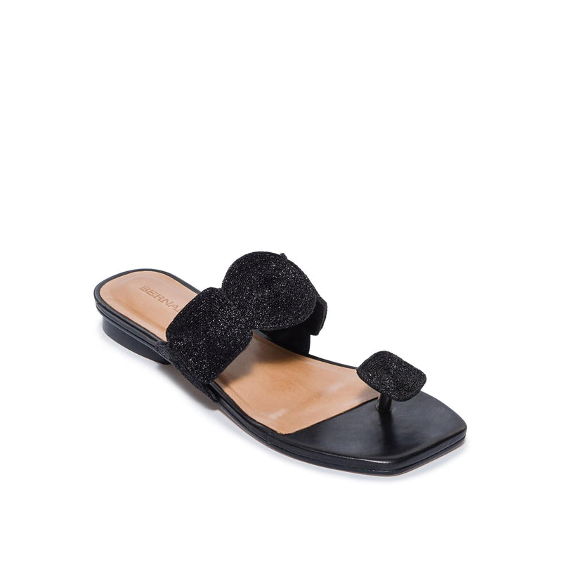 Black Women Bernardo Palermo Flat Sandals | STH9272MS