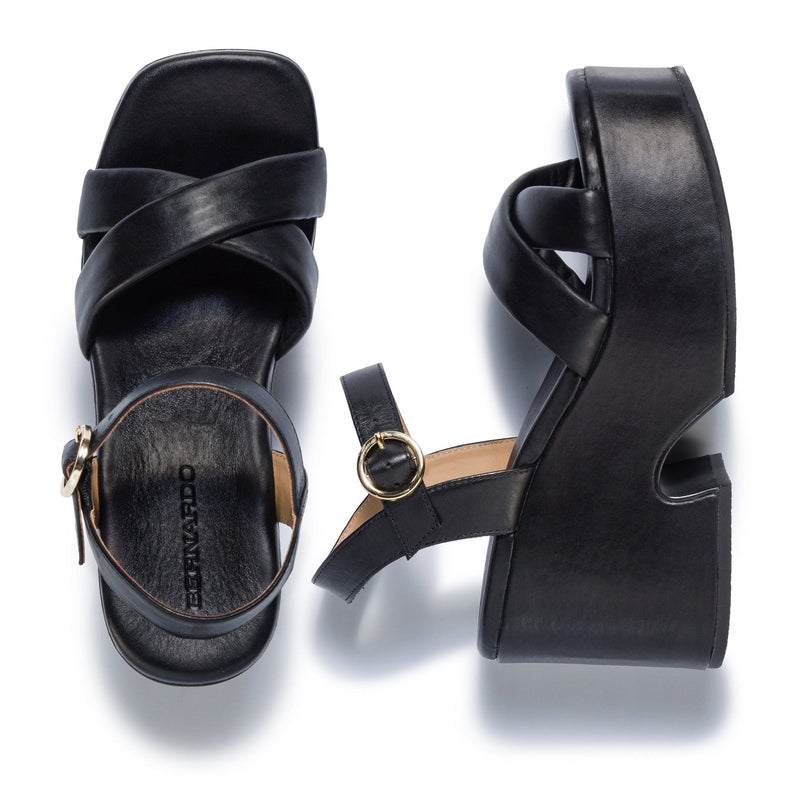 Black Women Bernardo Weston Platform Sandals | WZX189DY