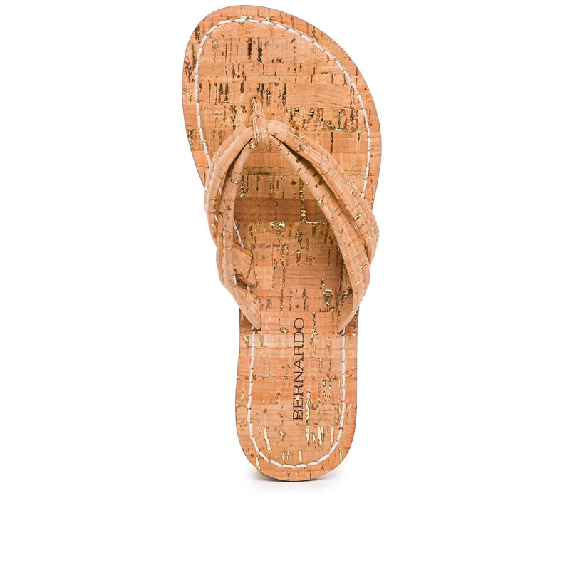 Brown Women Bernardo Miami Thong Slide Sandals | TFX6395LE