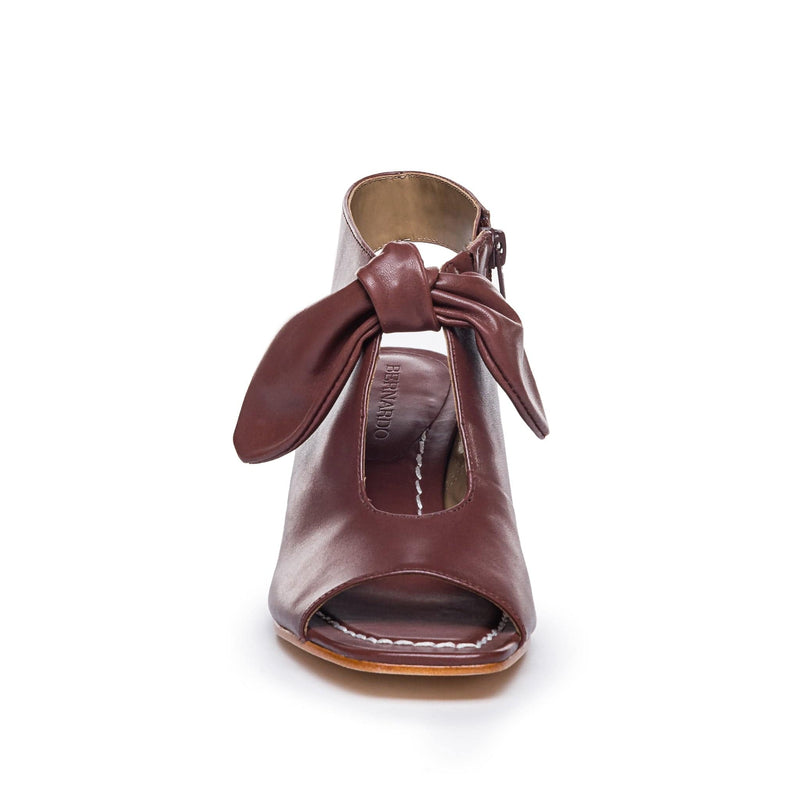 Chocolate Women Bernardo Lizzie Booties | OGV5174BB