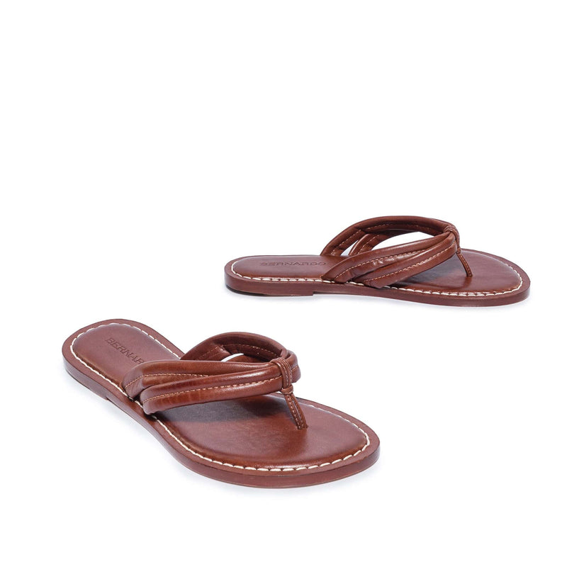 Chocolate Women Bernardo Miami Thong Slide Sandals | UAA4847TE