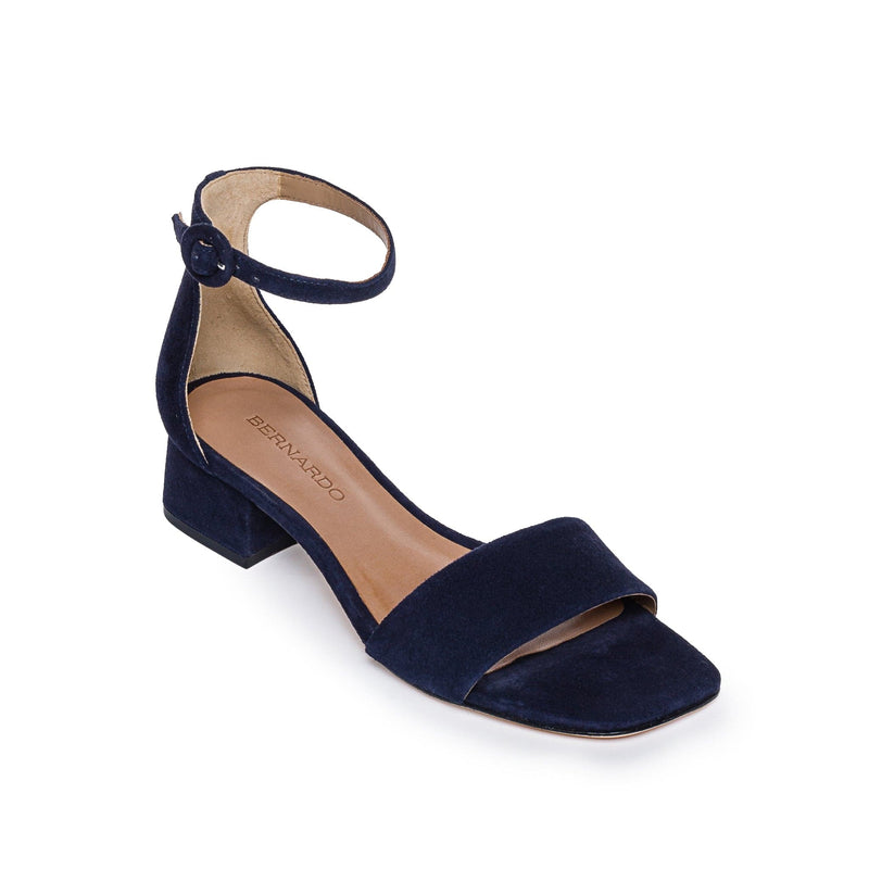 Dark Navy Women Bernardo Jalena Low Heels Sandals | RVN632DV