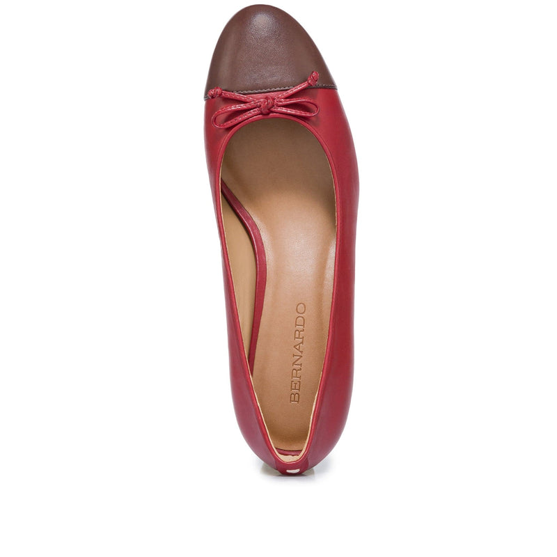 Dark Red Chocolate Women Bernardo Marisol Ballerina Pumps | FBH4188LS