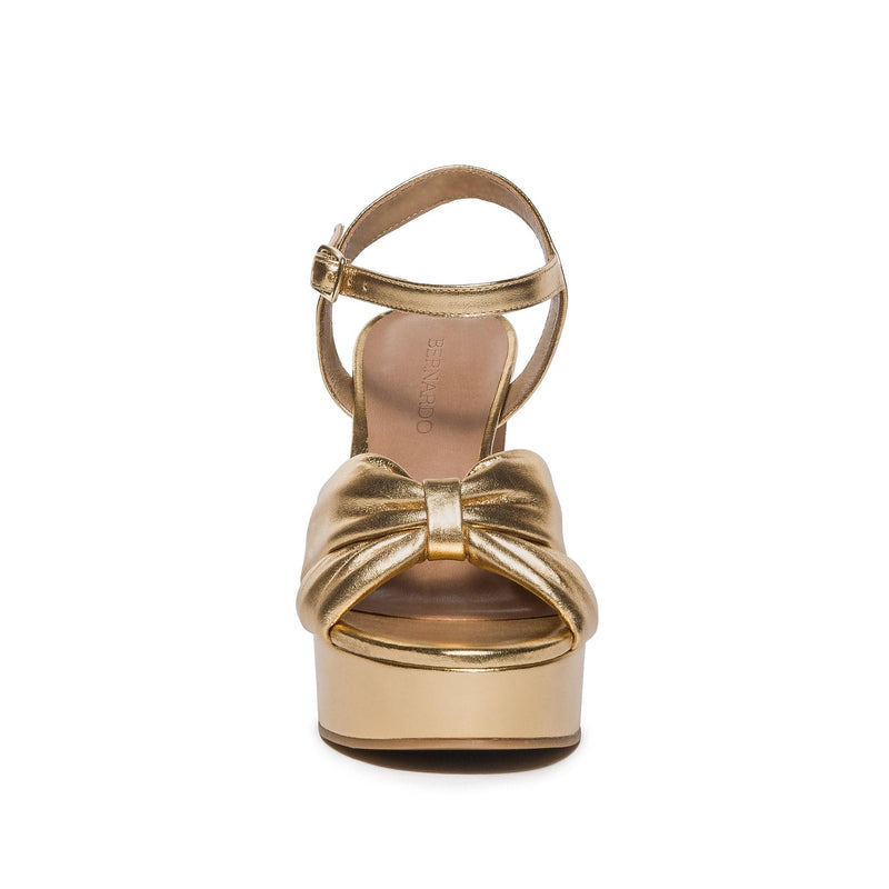 Gold Women Bernardo Veronika Platform Sandals | FHQ166TV