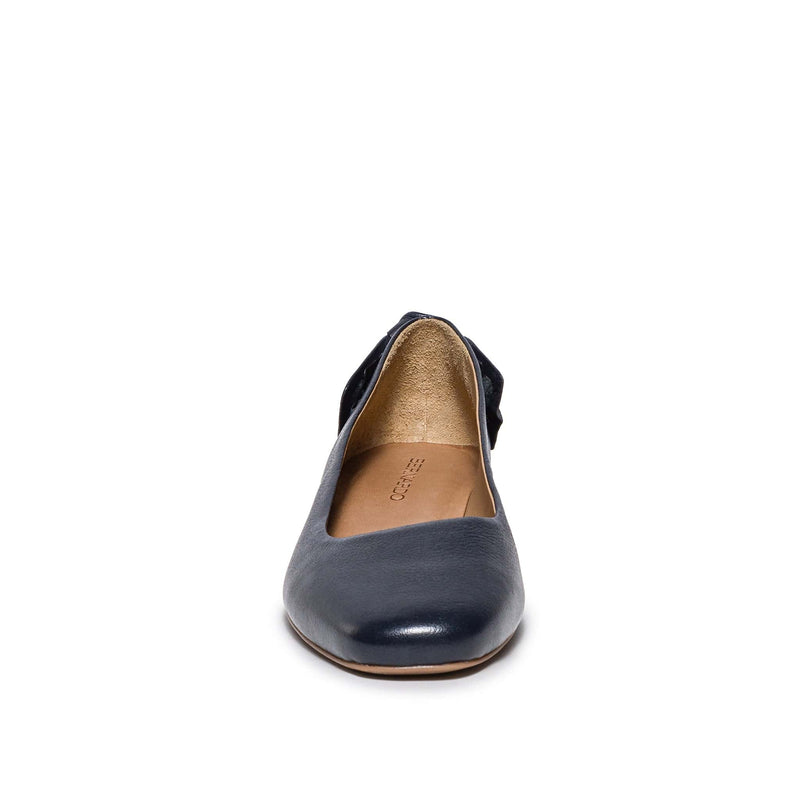 Navy Women Bernardo Eloisa Bow Ballet Flats | OEY7980HZ