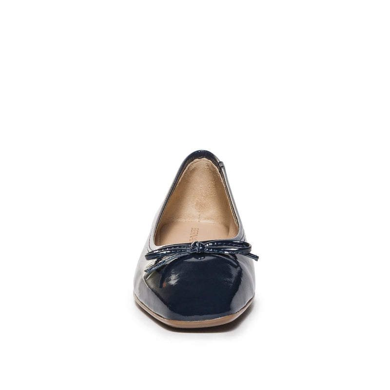 Navy Women Bernardo Gwynn Ballet Flats | NVR5056CM