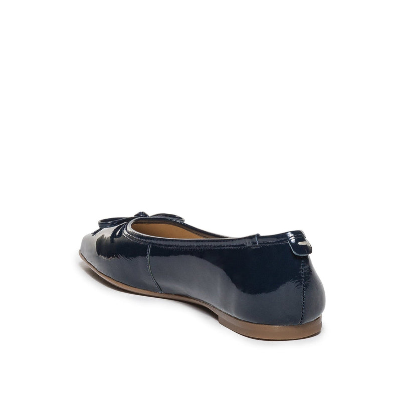 Navy Women Bernardo Gwynn Ballet Flats | NVR5056CM