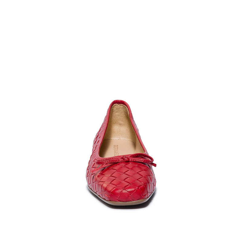 Red Women Bernardo Gwynn Woven Ballet Flats | XTX5232UM