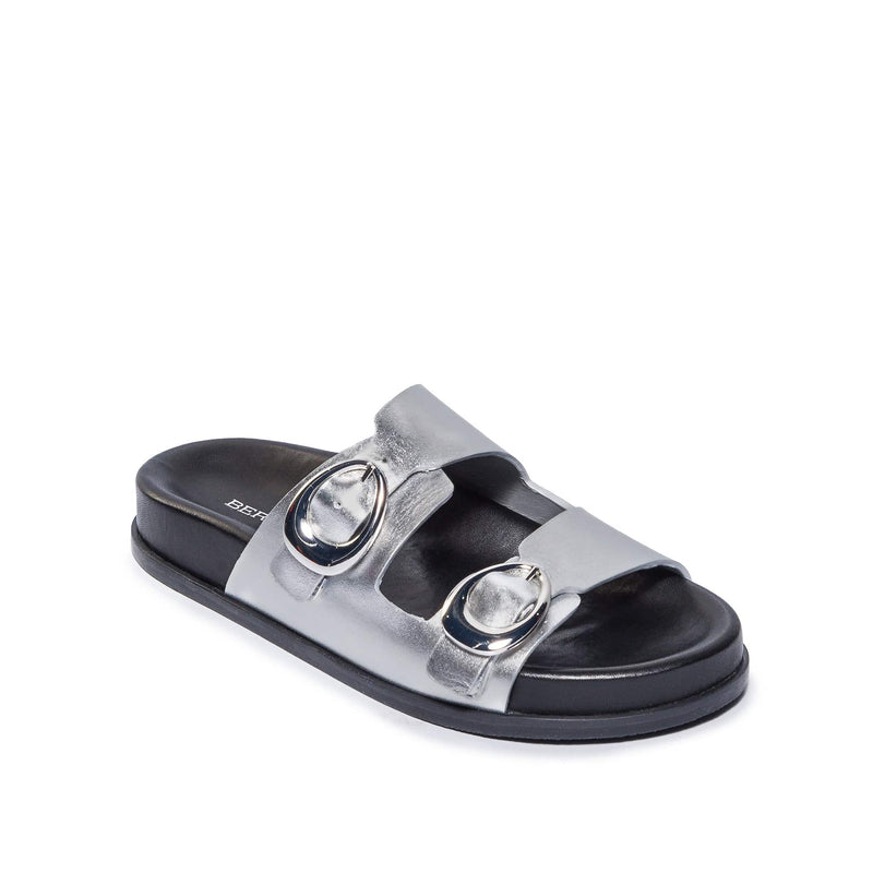 Silver Women Bernardo Evie Slide Sandals | XDD677TX