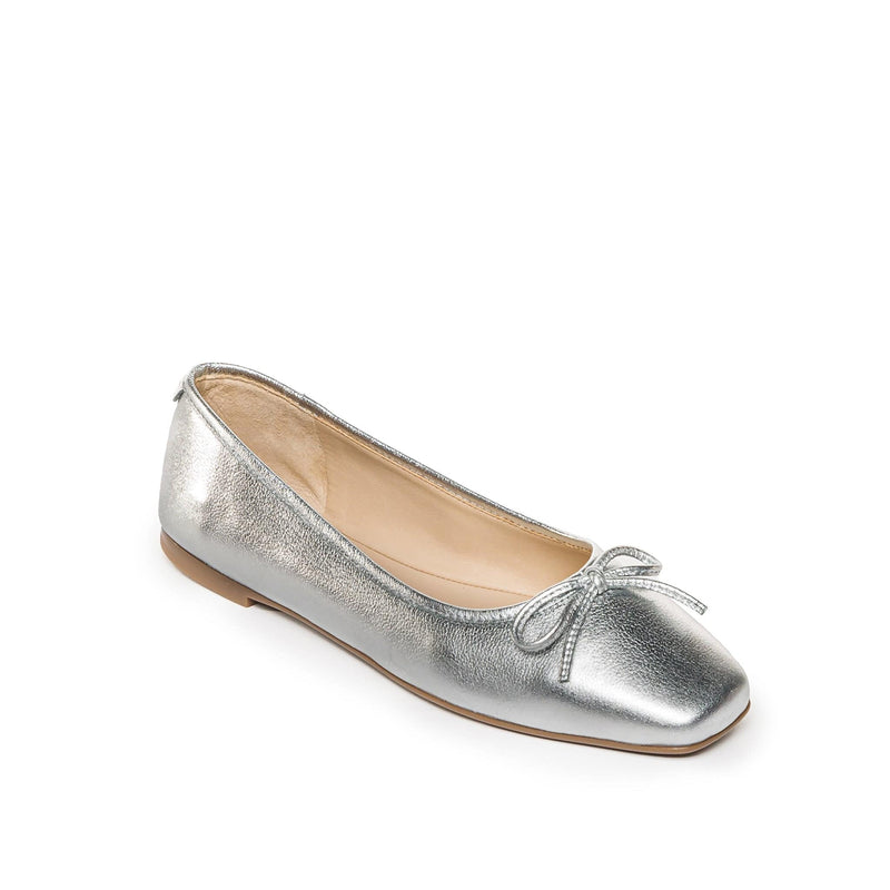 Silver Women Bernardo Gwynn Ballet Flats | BLU7449NR