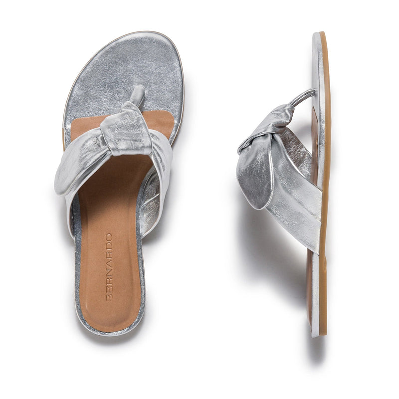 Silver Women Bernardo Harmony Thong Slide Sandals | BPQ5240CI