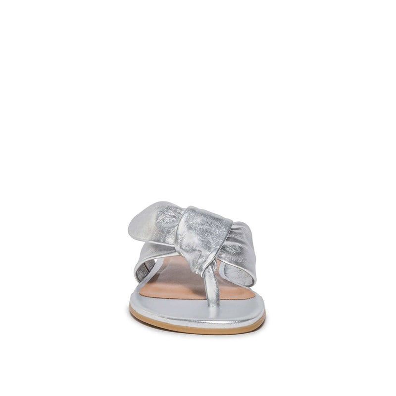 Silver Women Bernardo Harmony Thong Slide Sandals | BPQ5240CI