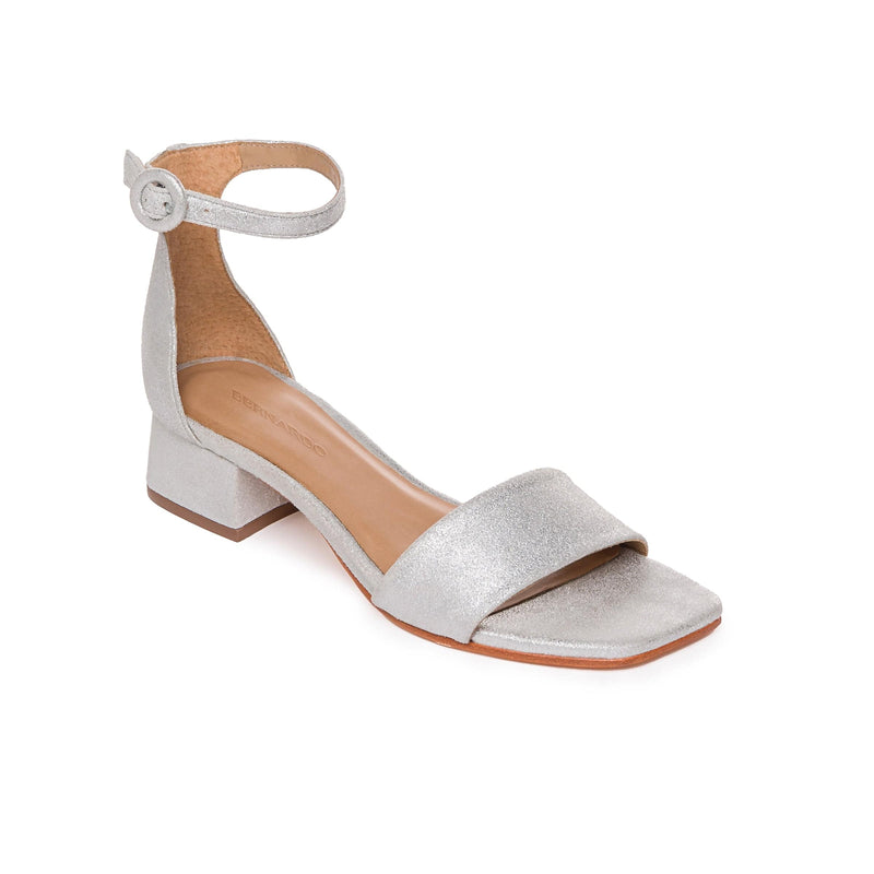 Silver Women Bernardo Jalena Low Heels Sandals | LCX6147QX