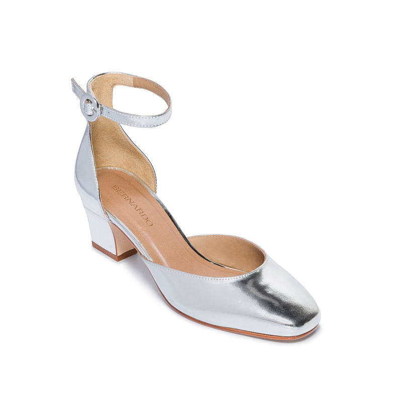 Silver Women Bernardo Remy Mary Jane Pumps | UHO4979CI