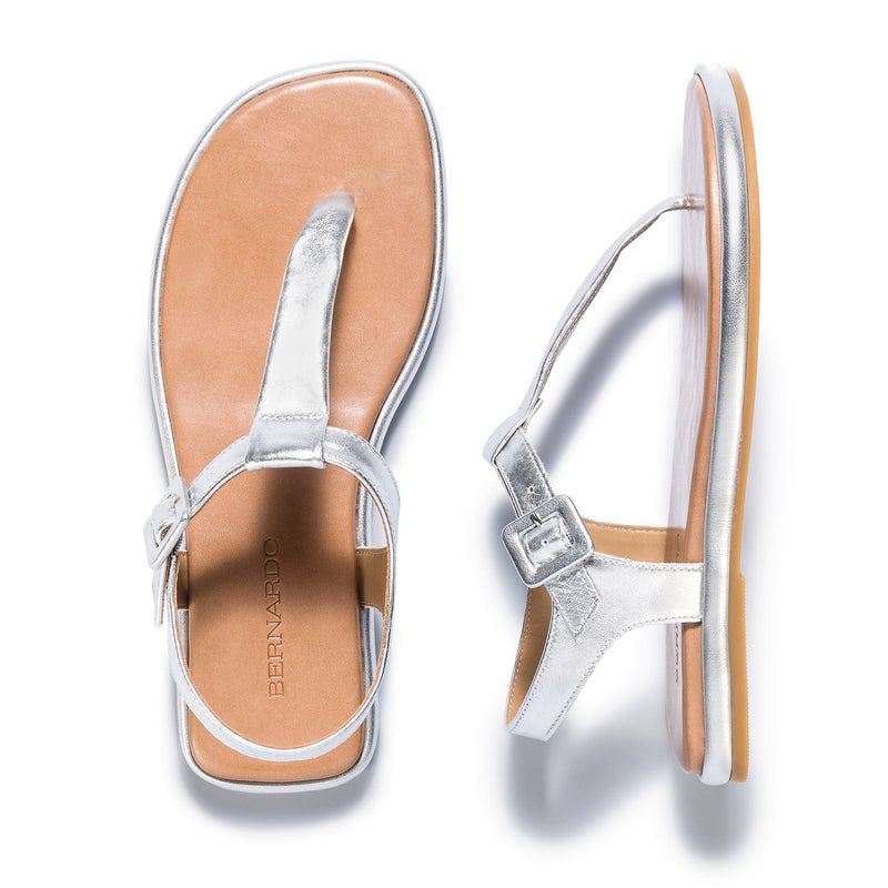 Silver Women Bernardo Tucson T-Strap Flat Sandals | MKF2414PC