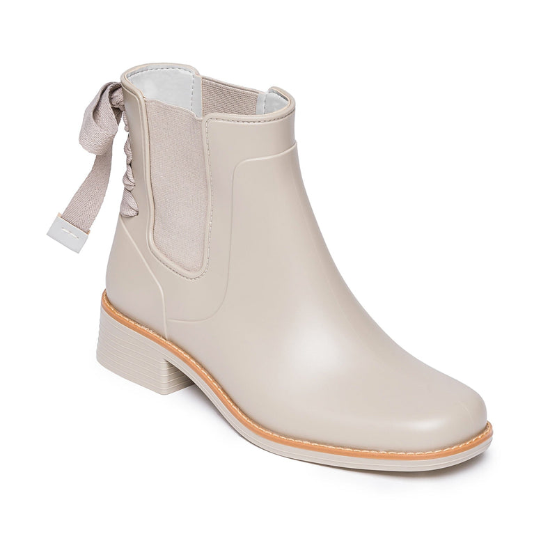 White Women Bernardo Briton Slip On Rain Chelsea Boots | XPD4479TY