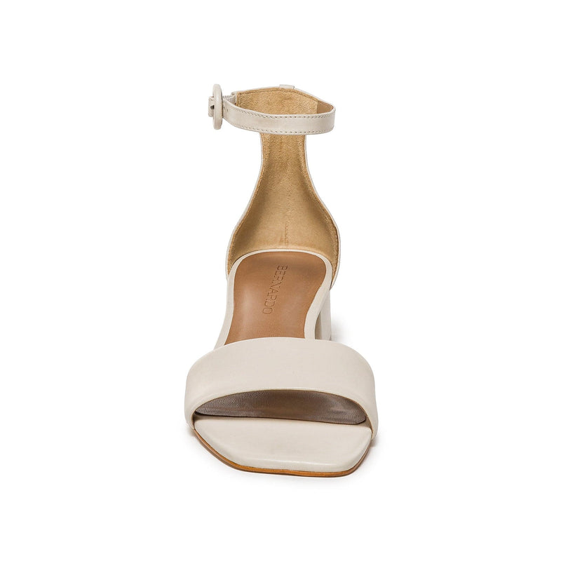 White Women Bernardo Jalena Low Heels Sandals | GKZ4148II