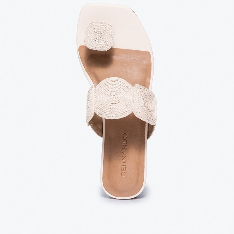 White Women Bernardo Palermo Raffia Flat Sandals | BOL1665SL